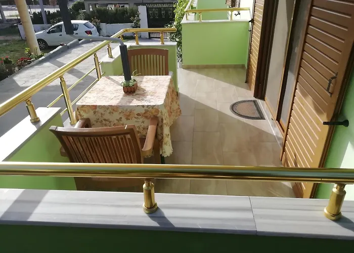 Skrapalli Guest House Ksamil